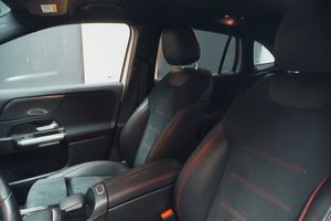 Mercedes GLA 200 d amg line  - Foto 17