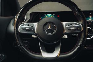 Mercedes GLA 200 d amg line  - Foto 25