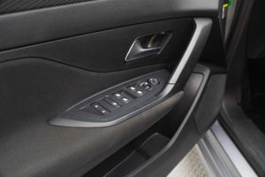 Peugeot 308  5p active pack hybrid 180 eeat8  - Foto 19