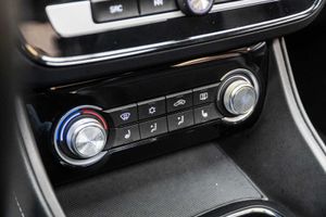 MG ZS luxury 5d 105kw  - Foto 20