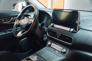 Hyundai Kona 150kw ev 72kw tecno  - Foto 24