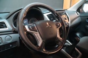 Mitsubishi L200 d/c 220 di-d m-pro  - Foto 19