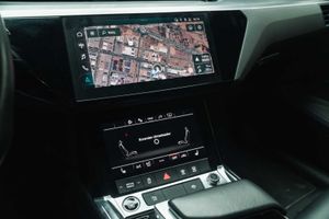 Audi e-tron 55 quattro advanced  - Foto 15