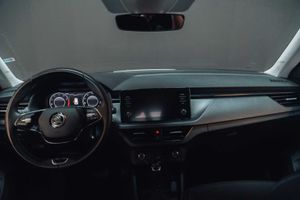 Skoda Kamiq 1.0 tsi 81kw (110cv) dsg ambition (cx)  - Foto 23