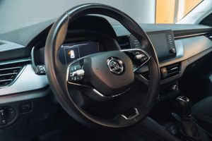 Skoda Kamiq 1.0 tsi 81kw (110cv) dsg ambition (cx)  - Foto 16