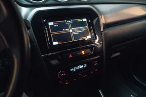 Suzuki Vitara sz  1.4 gas 129cv - 2022  - Foto 19