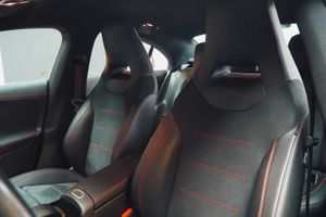 Mercedes CLA 200 d amg line 150cv at8 e6d  - Foto 21