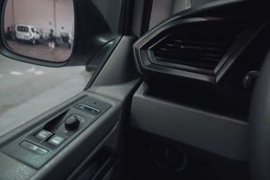 Volkswagen Transporter tn 2.0 tdi 81kw (110cv)  - Foto 14