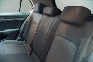 Volkswagen Golf 1.0 TSI 81kW (110CV) - Foto 22