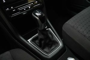 Volkswagen T-Cross Advance 1.0 TSI 81kW (110CV) - Foto 17