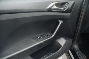 Volkswagen T-Cross Advance 1.0 TSI 81kW (110CV) DSG - Foto 18