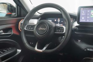 Jeep Avenger 1.2 G 74kW (100CV) Summit - Foto 15