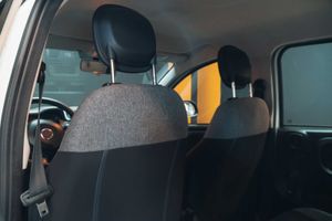 Fiat Panda City Life Hybrid 1.0 Gse 51kw (70CV) - Foto 23