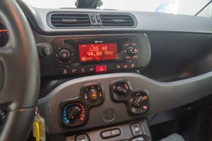 Fiat Panda City Life Hybrid 1.0 Gse 51kw (70CV) - Foto 18