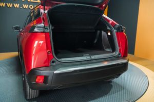 Peugeot 2008 Allure Puretech 100 S&S 6 Vel. MAN - Foto 12