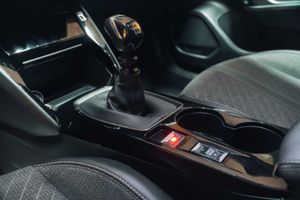 Peugeot 2008 Allure Puretech 100 S&S 6 Vel. MAN - Foto 16