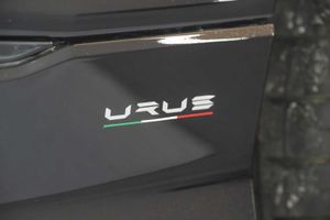 Lamborghini Urus   4.0 v8 s  - Foto 14