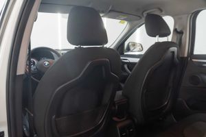 BMW X1 xDrive20dA - Foto 23