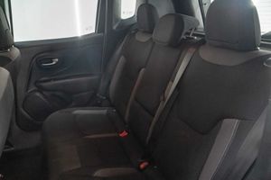 Jeep Renegade Limited 1.0G 88kW (120CV) 4x2  - Foto 19