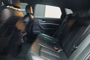 Audi e-tron 55 quattro  - Foto 16