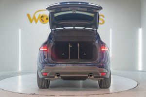 Jaguar F-Pace 2.0L i4D 177kW Prestige AWD Auto  - Foto 10