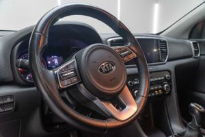 Kia Sportage 1.6 MHEV Drive Plus 100kW (136CV) 4x2  - Foto 16