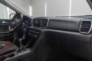 Kia Sportage 1.6 MHEV Drive Plus 100kW (136CV) 4x2 - Foto 23