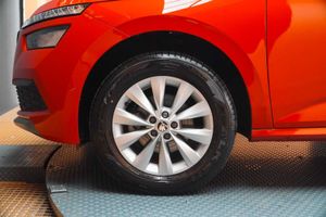 Skoda Kamiq 1.0 TSI 81kW (110CV) DSG Emotion - Foto 24