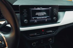 Skoda Kamiq 1.0 TSI 81kW (110CV) DSG Emotion - Foto 23