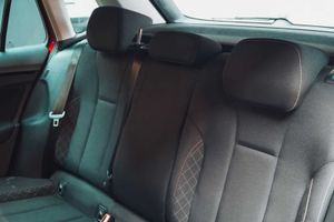 Skoda Kamiq 1.0 TSI 81kW (110CV) DSG Emotion - Foto 17