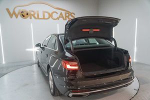 Audi A4 Advanced 30 TDI 100kW (136CV) S tronic - Foto 11