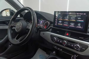 Audi A4 Advanced 30 TDI 100kW (136CV) S tronic - Foto 21