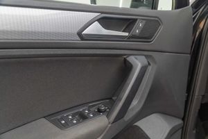 Volkswagen Tiguan Life 2.0 TDI 110kW (150CV) DSG  - Foto 20