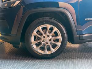 Jeep Compass 1.6 Mjet 96kW (130CV) Longitude FWD  - Foto 23