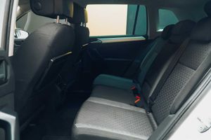 Volkswagen Tiguan Advance 2.0 TDI 110kW (150CV) DSG - Foto 18