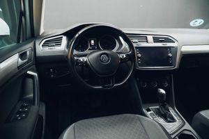 Volkswagen Tiguan Advance 2.0 TDI 110kW (150CV) DSG - Foto 15