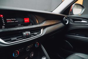 Alfa Romeo Stelvio 2.2 Diésel 154kW (210CV) Executive Q4  - Foto 18