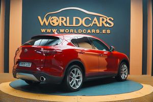 Alfa Romeo Stelvio 2.2 Diésel 154kW (210CV) Executive Q4  - Foto 8
