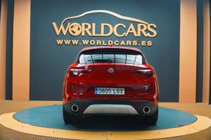 Alfa Romeo Stelvio 2.2 Diésel 154kW (210CV) Executive Q4  - Foto 6