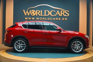 Alfa Romeo Stelvio 2.2 Diésel 154kW (210CV) Executive Q4  - Foto 9