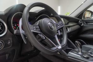 Alfa Romeo Stelvio 2.2 Diésel 154kW (210CV) Executive Q4  - Foto 12