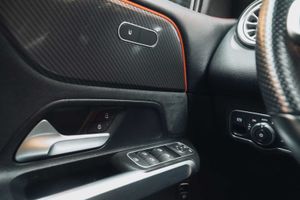 Mercedes GLB 1.3 GLB 200 DCT 120KW (163CV) - Foto 17