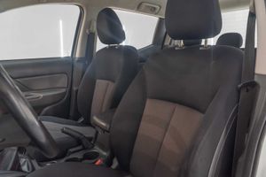 Mitsubishi L200  d/c 250 di-d m-pr  - Foto 14