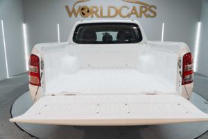 Mitsubishi L200  d/c 250 di-d m-pr  - Foto 19