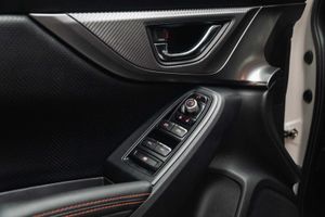 Subaru XV 2.0i Hybrid CVT Executive Plus  - Foto 17