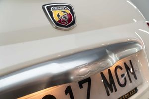 Abarth 500 595 1.4 16v T-Jet 121kW (165 CV) - Foto 22