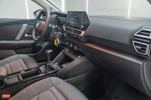 Citroën C4 PureTech 130 S&S 6v Plus  - Foto 23