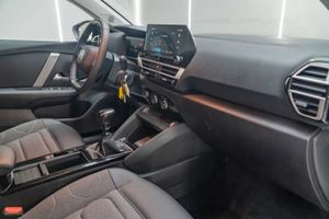 Citroën C4 PureTech 130 S&S 6v Plus  - Foto 22