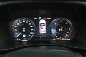 Volvo XC40 2.0 D4 AWD R-Design Auto  - Foto 13