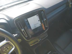 Volvo XC40 2.0 D4 AWD R-Design Auto  - Foto 6